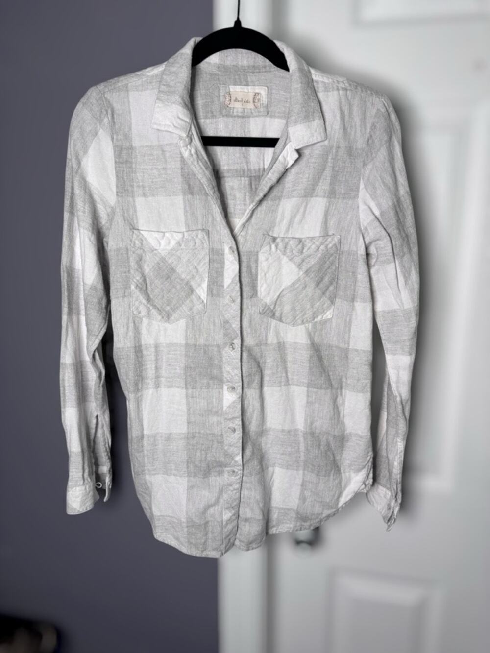 Altar’d State Gray White Plaid Button Down Shirt Small